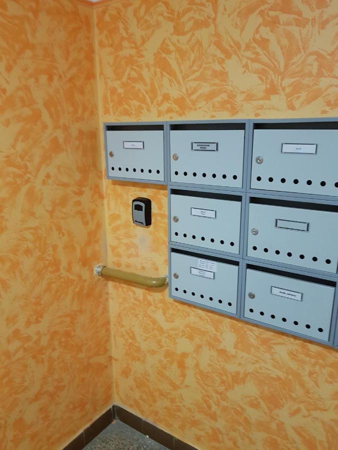 1+1 Znojmo Apartman Kültér fotó
