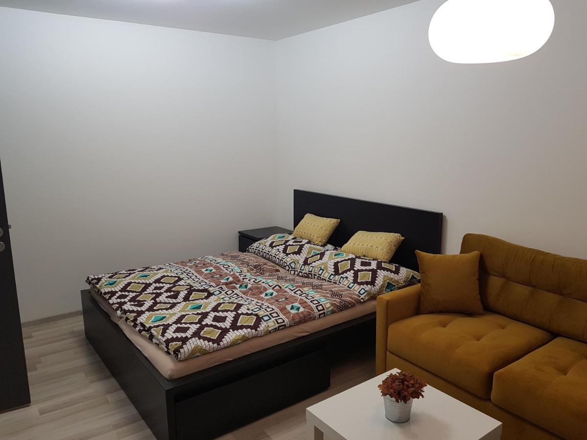 1+1 Znojmo Apartman Kültér fotó